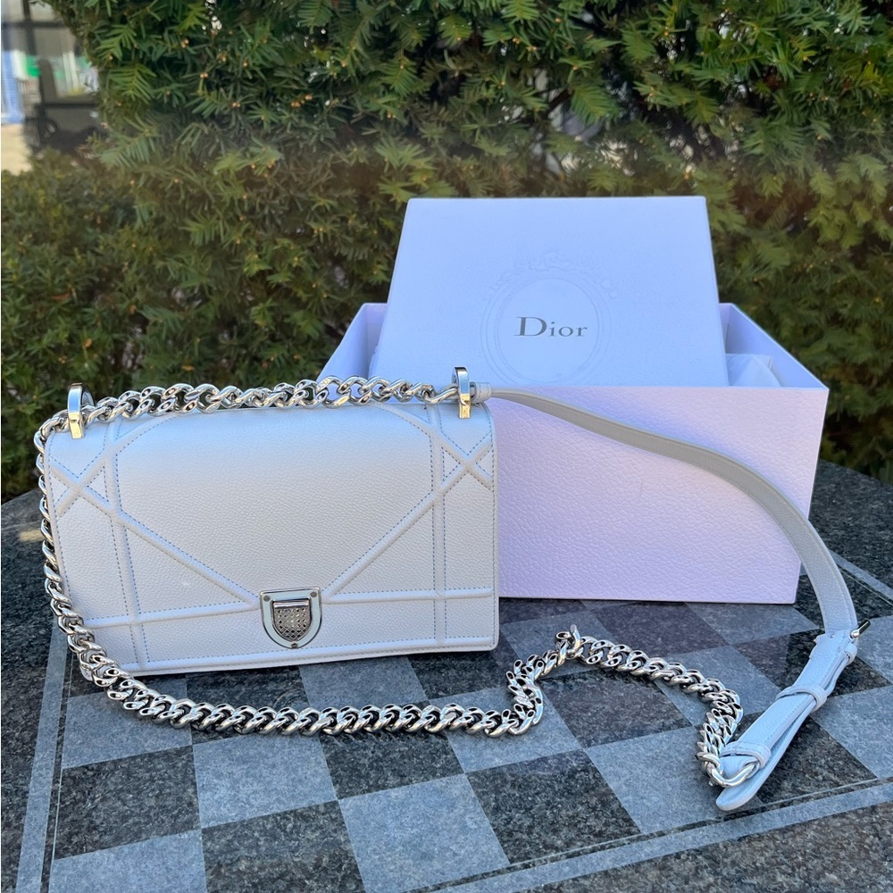 Euc💝Christian Dior Grained Calfskin Medium Diorama Flap Bag - Picture 1 of 15